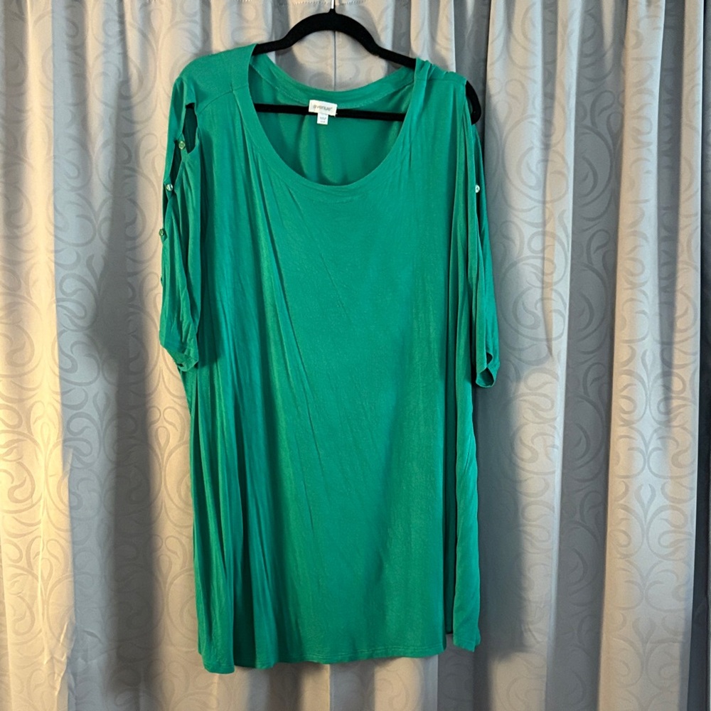 Avenue Teal Tunic Top